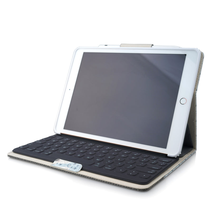 Thankscase Case for iPad 8th Generation / iPad 10.2 / iPad 7th Generation-Blue Foot